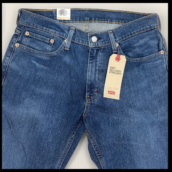 Levi's 559 Relaxed Straight Leg 30x32 - Picture 2 of 3